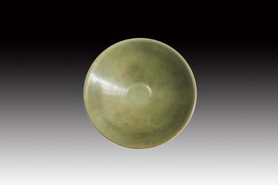 上海古恒艺术品精品赏析 越窑青瓷斗笠碗的千年风华